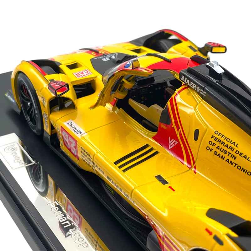 Modellino Auto Burago in scala 1:18 Signature Ferrari 499P Kubica-Ye-Shwartzman #83 Le Mans 2024-4
