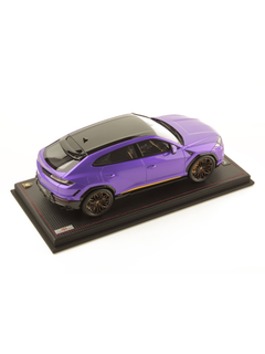 Modellino auto in scala 1:18 Lamborghini Urus SE Viola Limited Edition-2