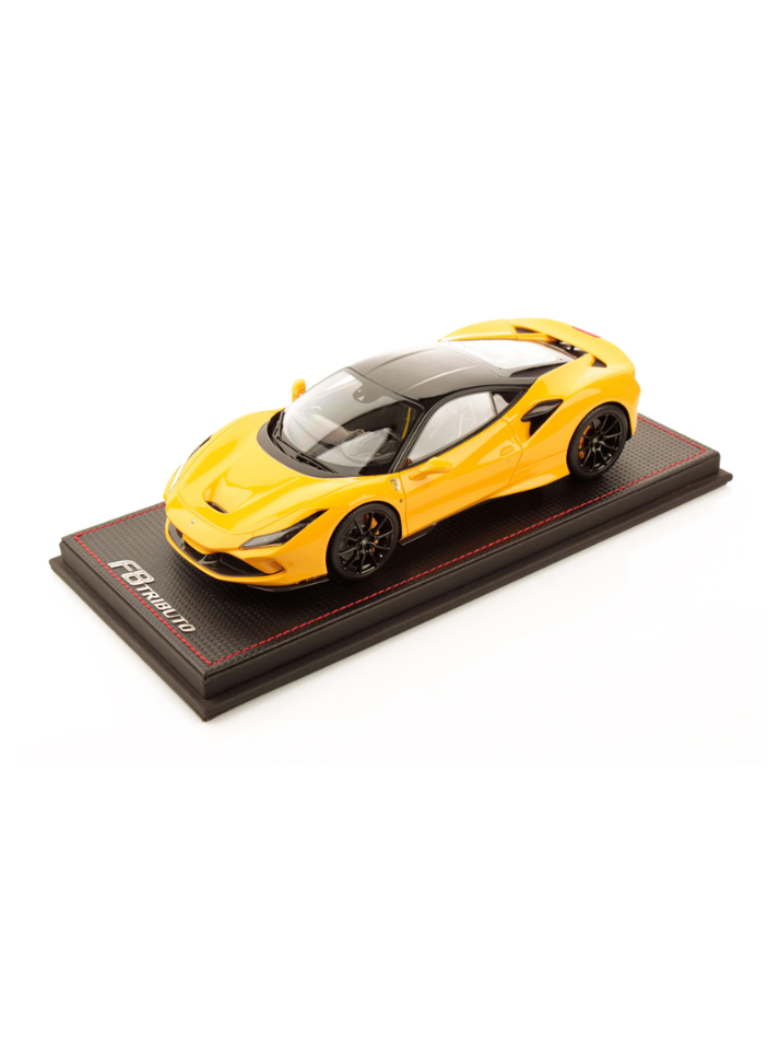 Modellino auto in scala 1:18 FERRARI F8 TRIBUTO GIALLO MODENA  LIMITED EDITION-1