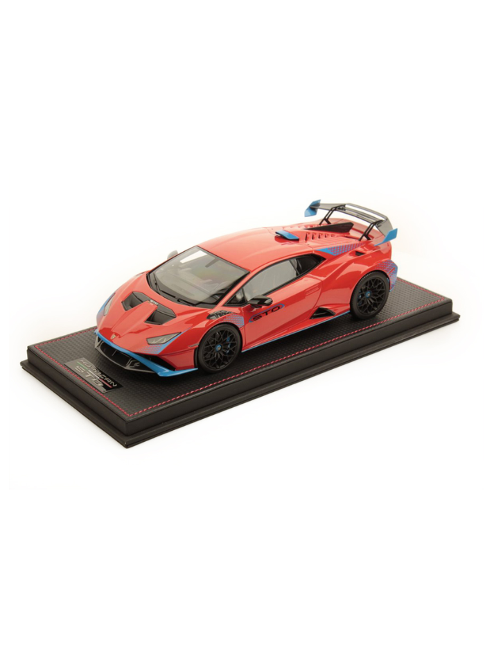 Modellino auto in scala 1:18 Lamborghini Huracán STO Arancio Xanto-1