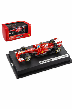 Modellino auto in scala  1:43 ELITE HOT WEELS  FERRARI F138 FERNANDO ALONSO-1