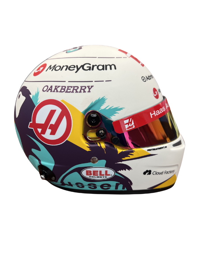 Casco Formula 1 in scala 1:2 Replica  Haas  Kevin Magnussen  F1 2024-2