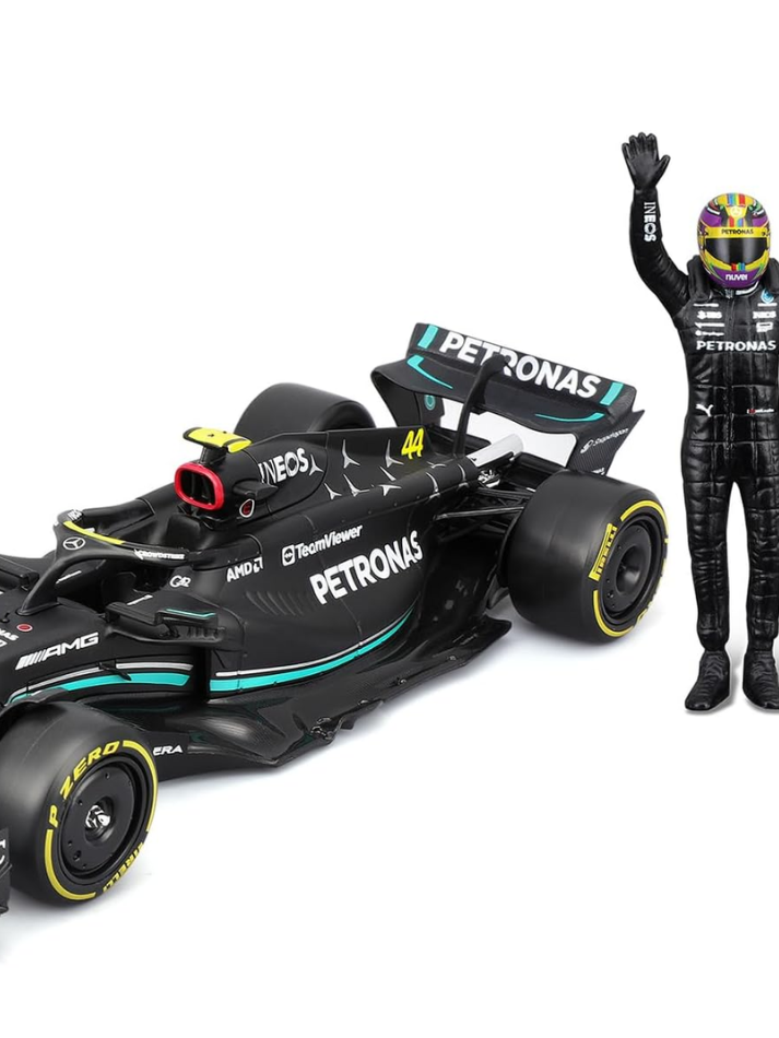 Modellino auto Burago in scala 1:24 MERCEDES AMG - F1 W14 DRIVER