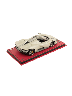 Modellino auto in scala 1:18 FERRARI DAYTONA SP3 PEARL WHITE-2