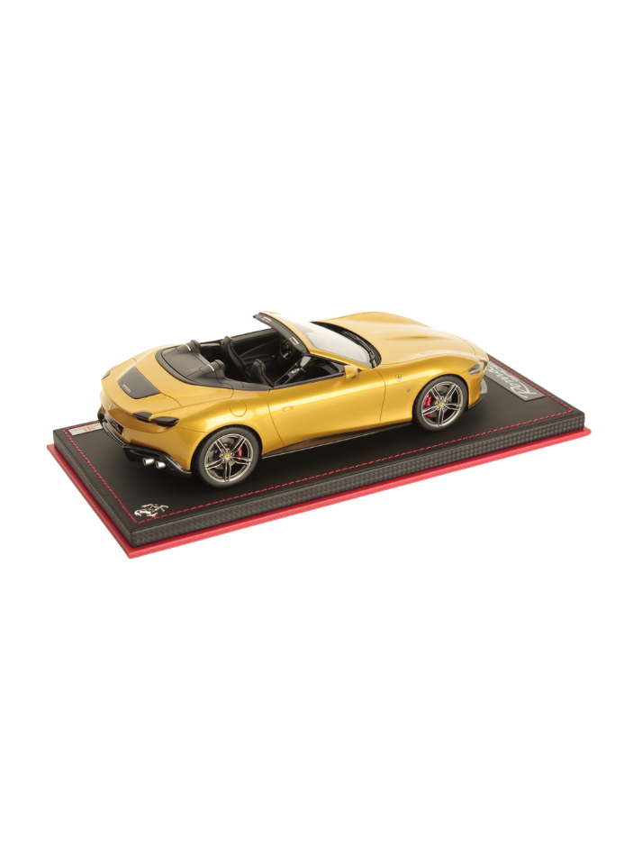 Modellino auto in scala 1:18 FERRARI ROMA SPIDER GIALLO MONTECARLO-2