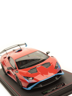 Modellino auto in scala 1:18 Lamborghini Huracán STO Arancio Xanto-3