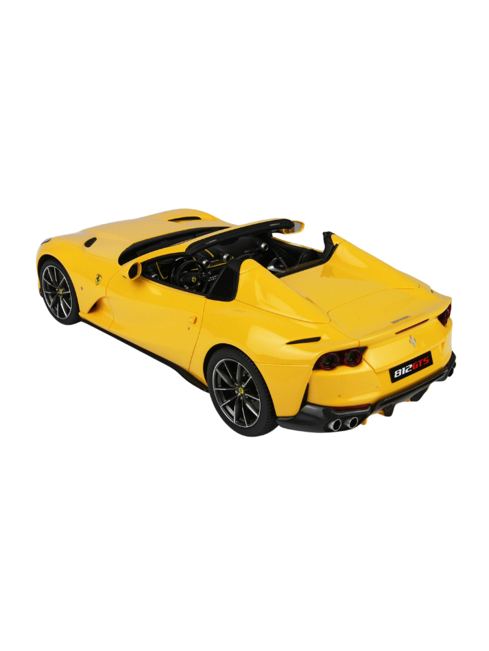 Modellino auto in scala 1:18 FERRARI 812 COMPETIZIONE GIALLO TRISTANO-3