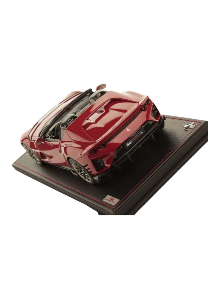 Modellino auto in scala 1:18 FERRARI 812 COMPETIZIONE ROSSO TRS-3