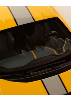 Modellino auto in scala 1:18 FERRARI 812 COMPETIZIONE GIALLO TRISTANO-4