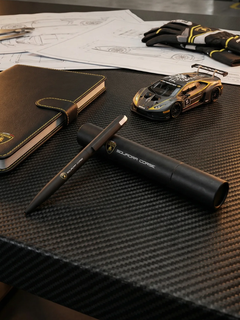 Penna Automobili Lamborghini Squadra Corse-4