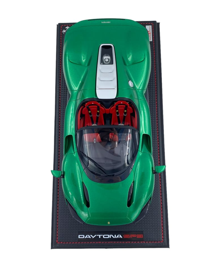 Modellino auto in scala 1:18 FERRARI DAYTONA SP3 GREEN JEWEL LIMITED EDITION-5