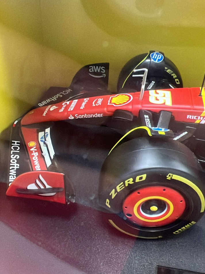 Modellino auto in scala 1:18 FERRARI - F1 SF-24 2024 #55 SAINZ-6