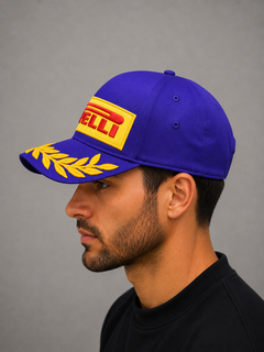PIRELLI Podium Cap Violet – Cappellino Ufficiale Motorsport-2