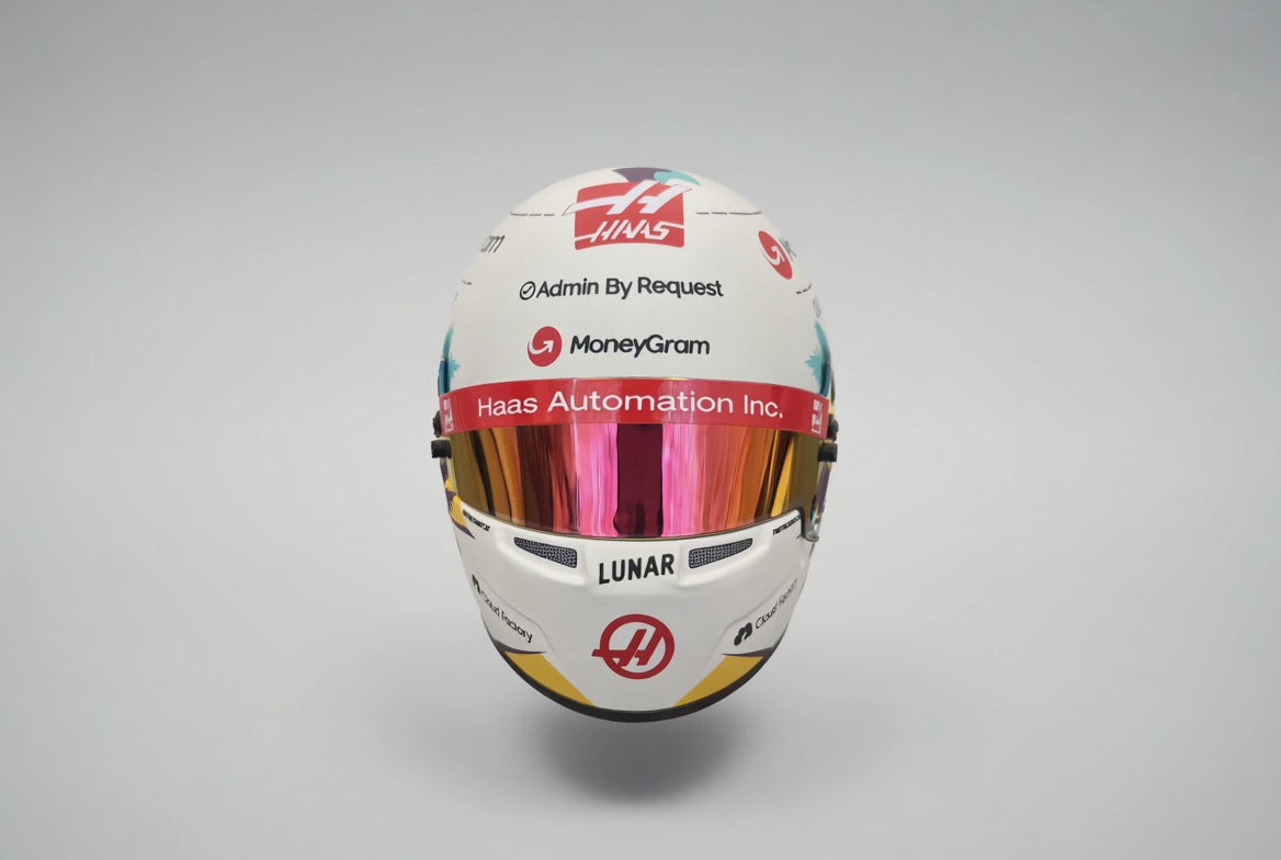 Casco Formula 1 in scala 1:2 Replica  Haas  Kevin Magnussen  F1 2024-6